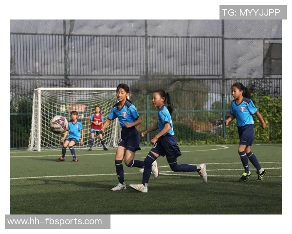 《小球星足球歌:激扬梦想与热血,追逐绿茵场上的荣耀与拼搏》 《小球星足球歌:激扬梦想与热血,追逐绿茵场上的荣耀与拼搏》